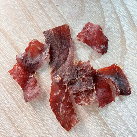 Spanish CRU CHIPS DE CECINA [high protein snack] air-dried beef crisps